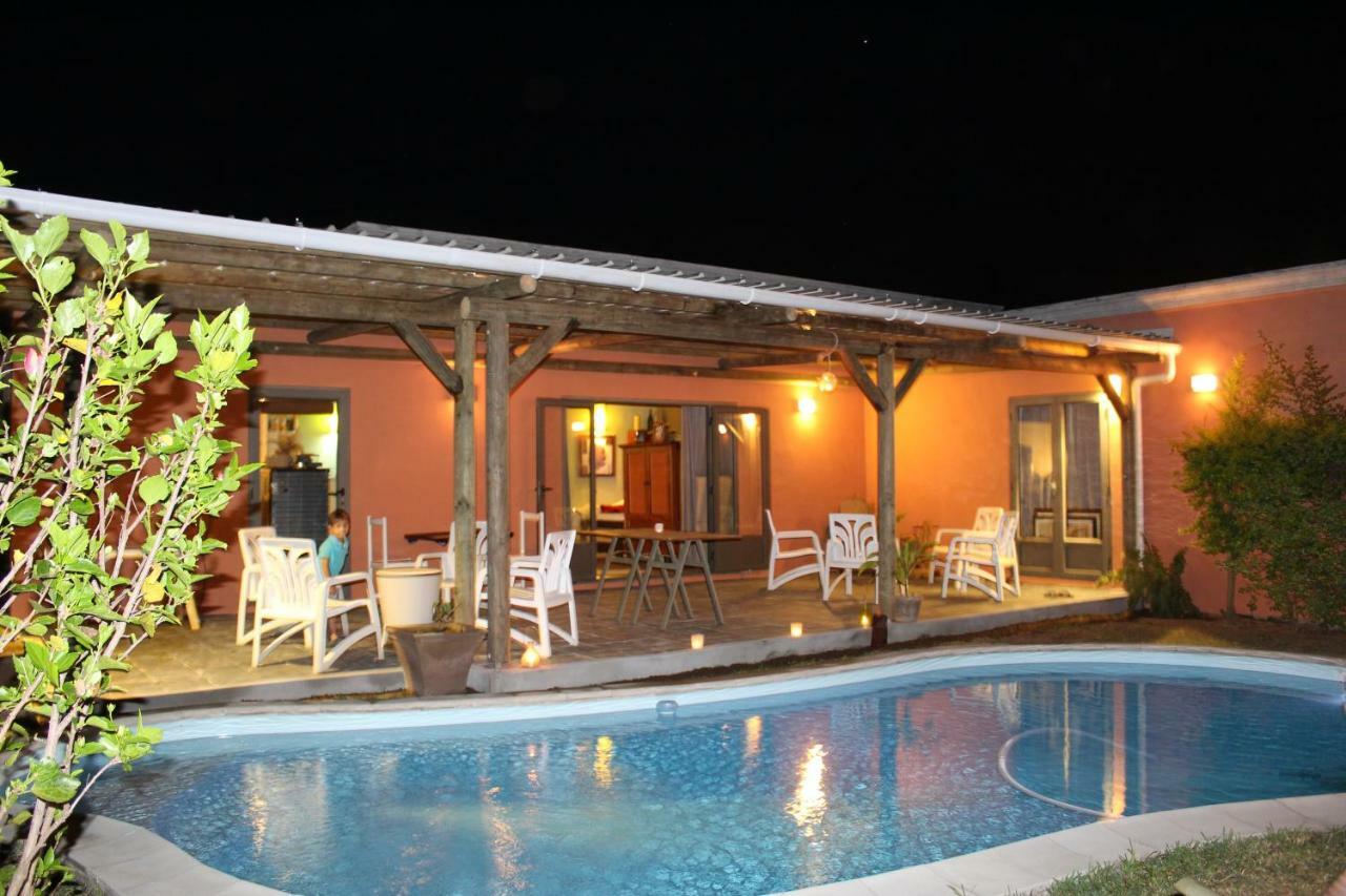 Gite Des Acacias Union Vale Bagian luar foto